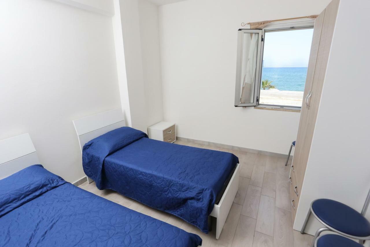 Camping Lido Di Salerno Pontecagnano Bagian luar foto