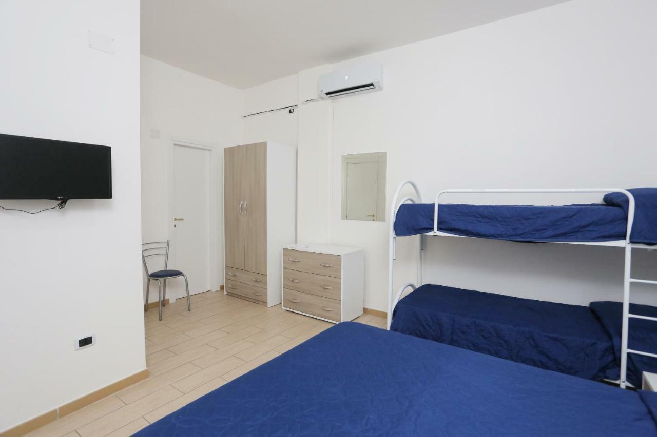 Camping Lido Di Salerno Pontecagnano Bagian luar foto