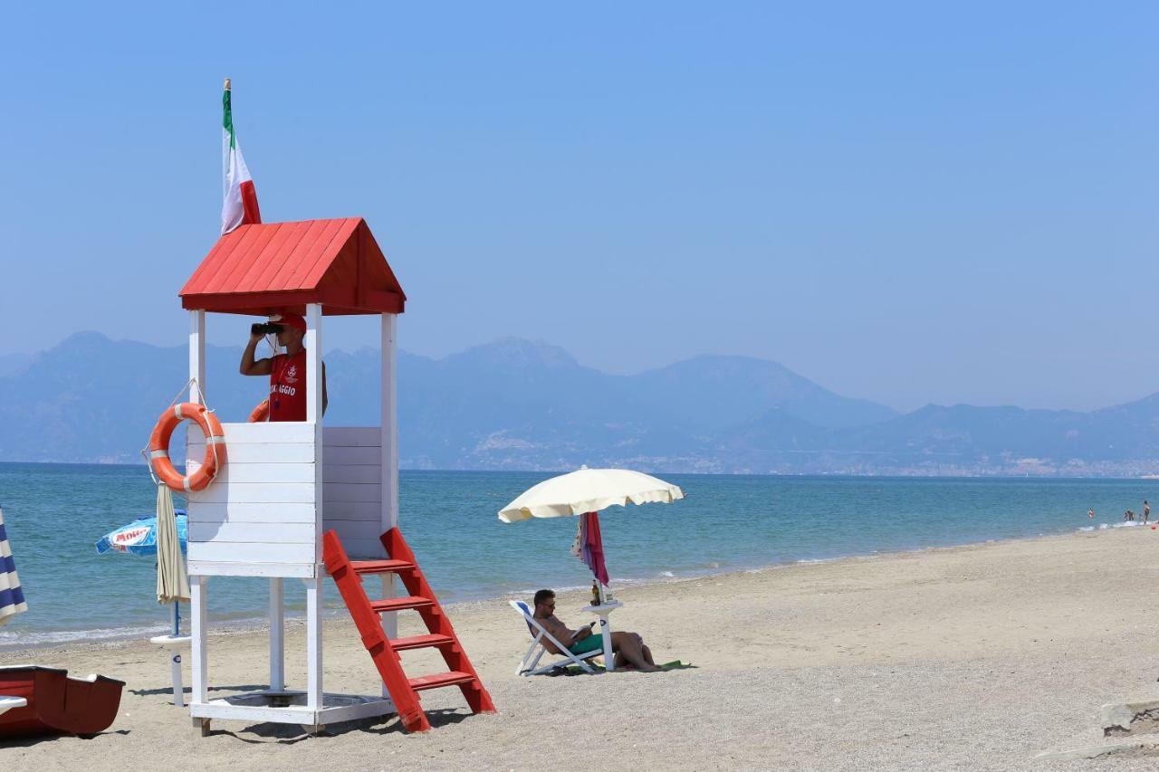 Camping Lido Di Salerno Pontecagnano Bagian luar foto